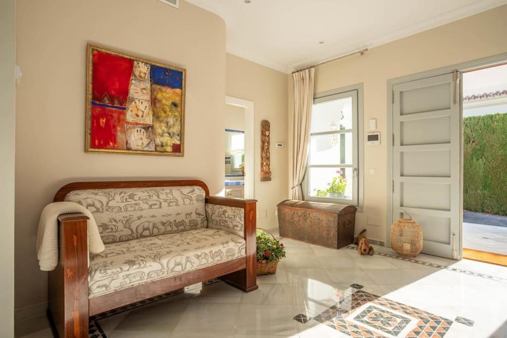 Villaflair - Sea View Villa *