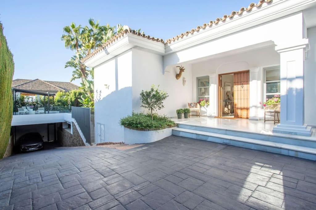 Villaflair - Sea View * Marbella